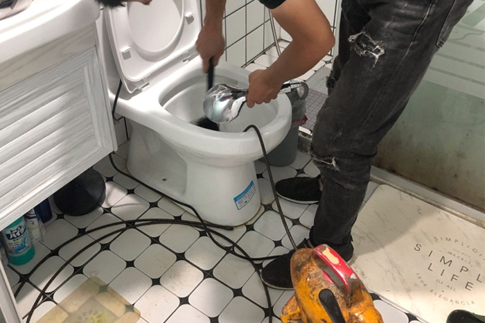 通什镇疏通下水道