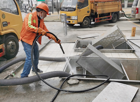 通什镇隔油池清理